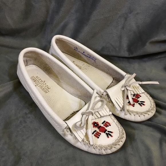Minnetonka Moccasins - Picture 2 of 7